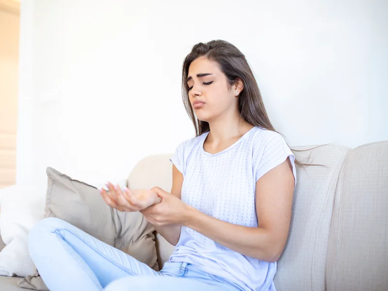 Health & Healing Family Chiropractic treating carpal tunnel syndrome in Andover